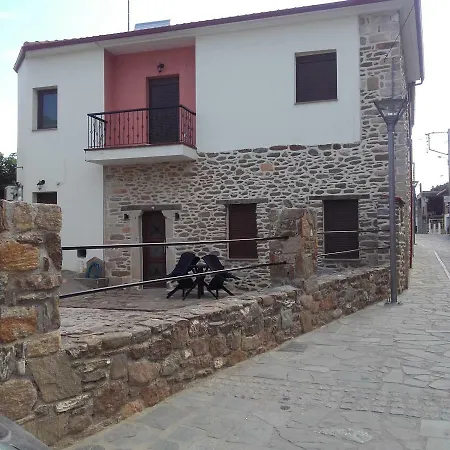 To Petrino Holidays House Metagkitsi Exterior photo